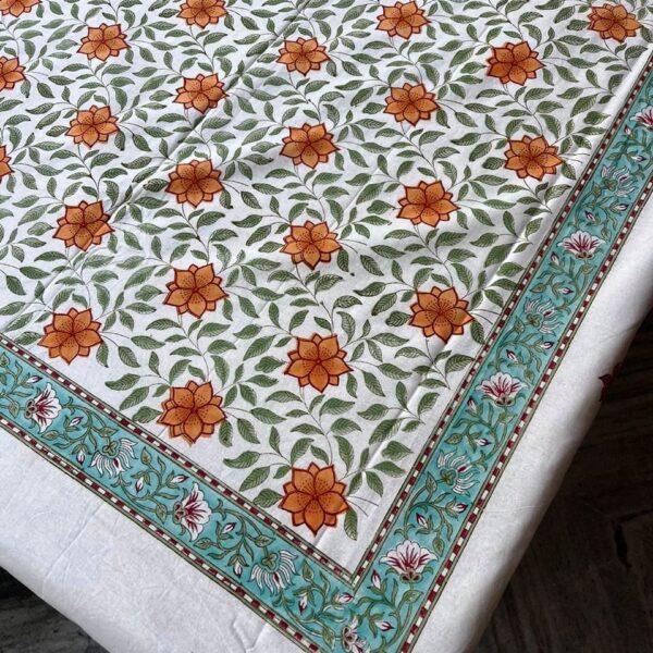 Table runner