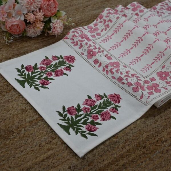 Table runner